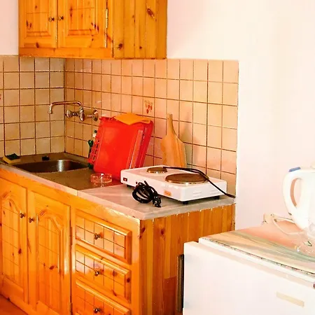 Apartamento Niki And By Hotelius *